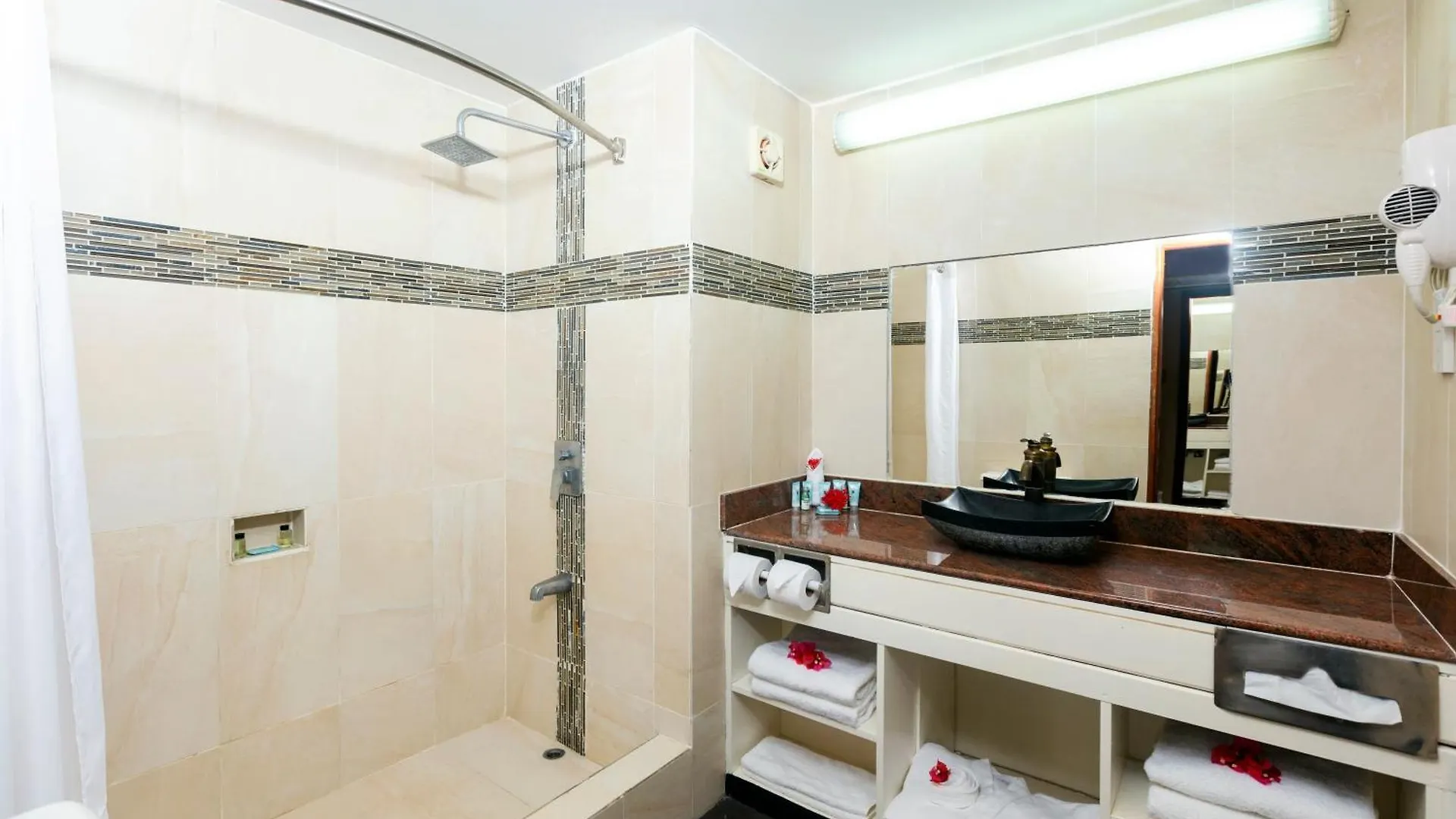 Le Grand Courlan Spa Resort Adults Only Black Rock
